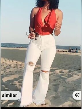 RISEN NWT 11 / 30W distressed raw hem WHITE DENIM STRETCH FLARE JEANS